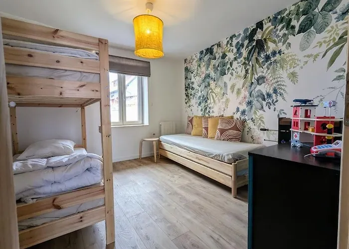Appartement Le Grenier Du Rempart, Au Coeur Du Village