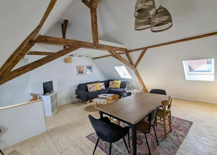 Appartement Le Grenier Du Rempart, Au Coeur Du Village Wattwiller